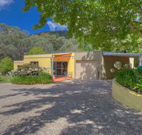 A Bach at Bright - Accommodation BNB
